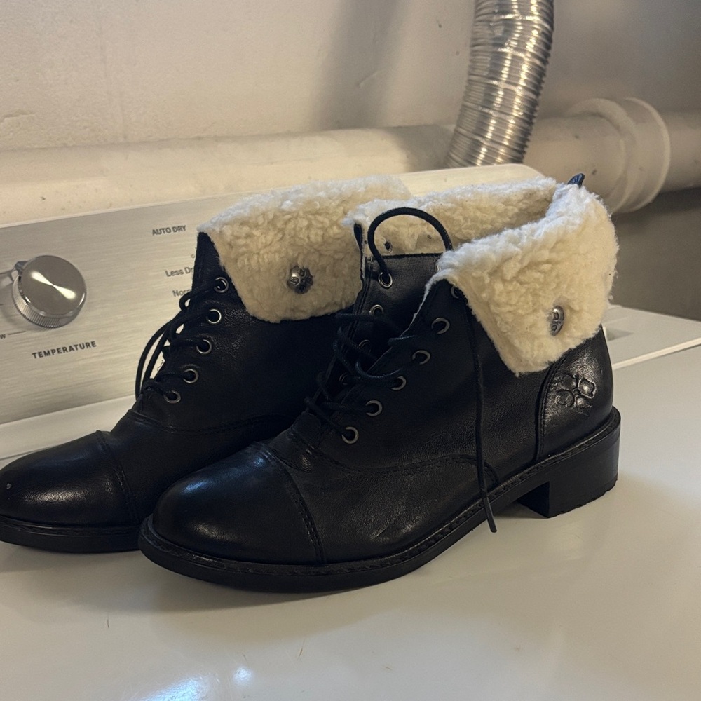 Patricia Nash Black Leather Combat Boots with Cream Fur Lining